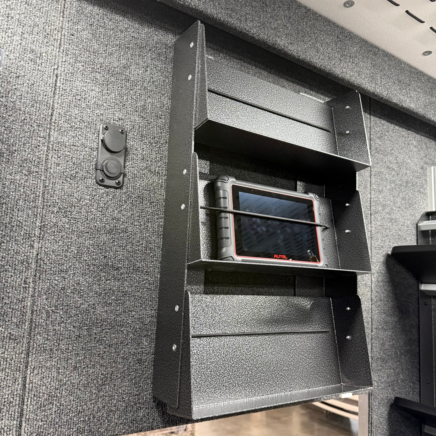 Diagnostic Display - 3 Tier